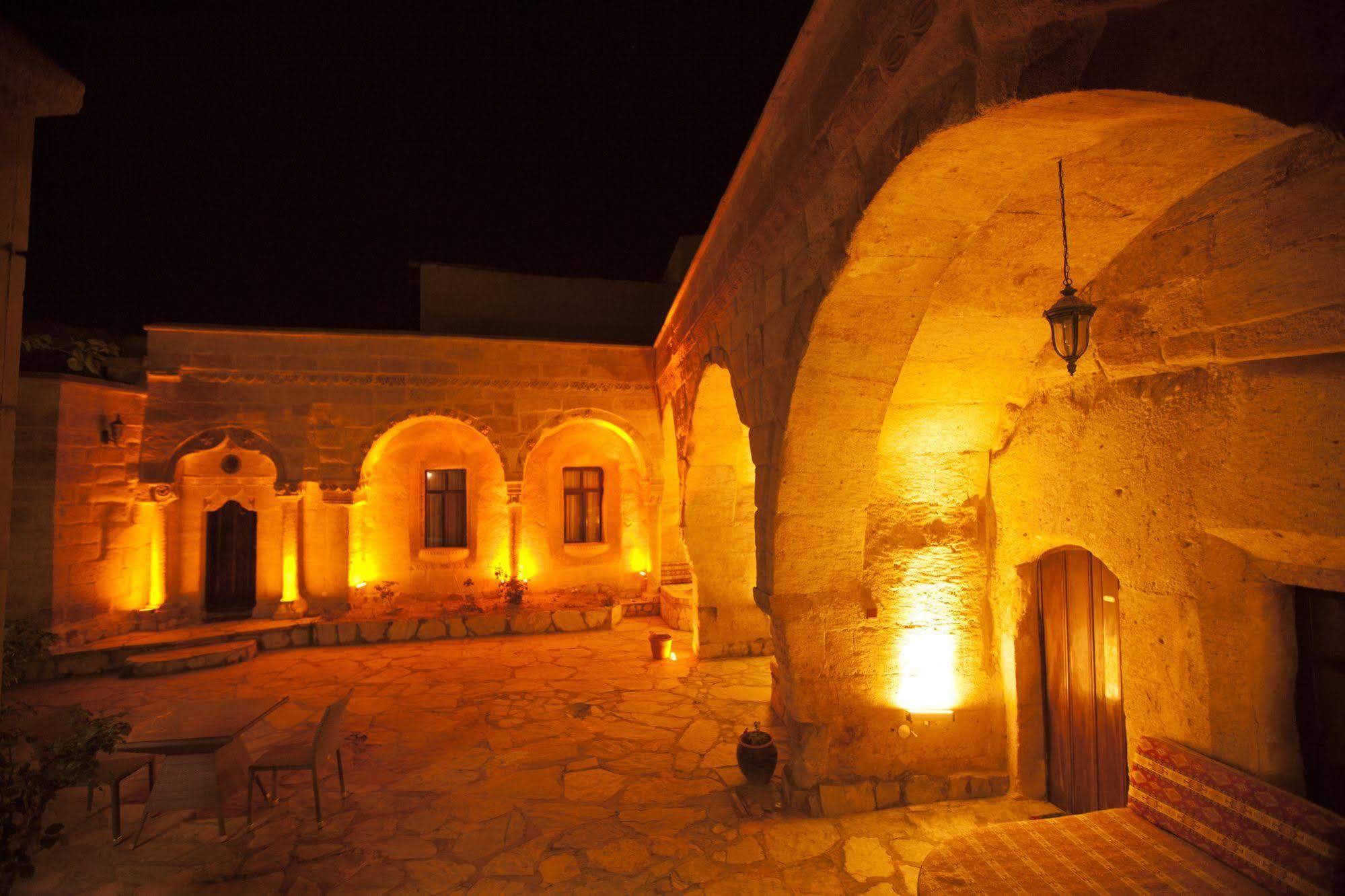 Cappadocia Palace Hotel ウルギュップ エクステリア 写真